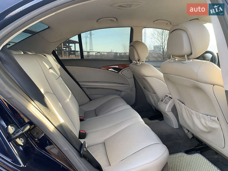 Седан Mercedes-Benz E-Class 2007 в Калуше