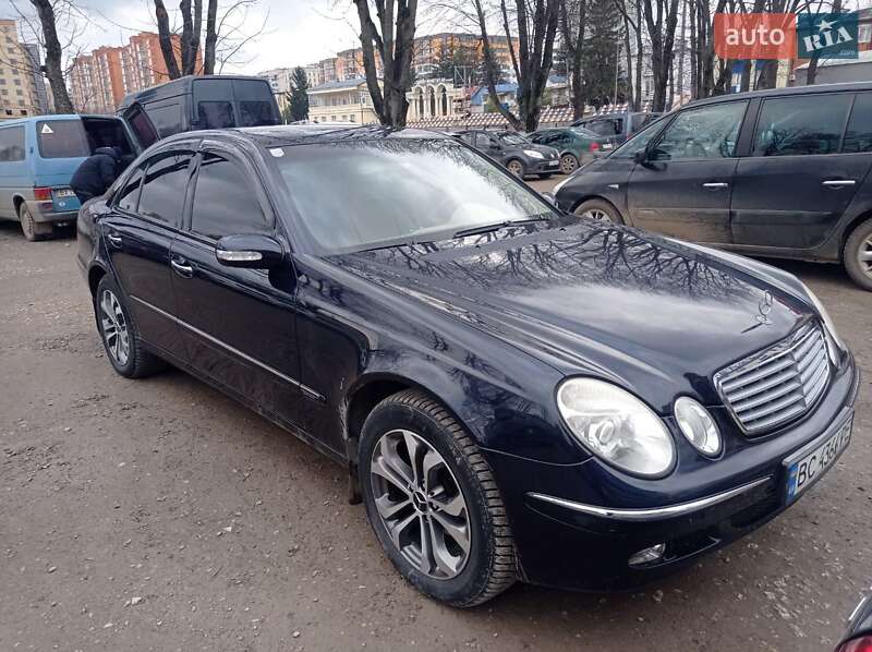 Mercedes-Benz E-Class 2003