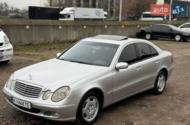 Седан Mercedes-Benz E-Class 2003 в Киеве