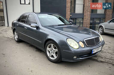 Седан Mercedes-Benz E-Class 2005 в Коломые