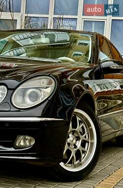 Седан Mercedes-Benz E-Class 2007 в Одессе