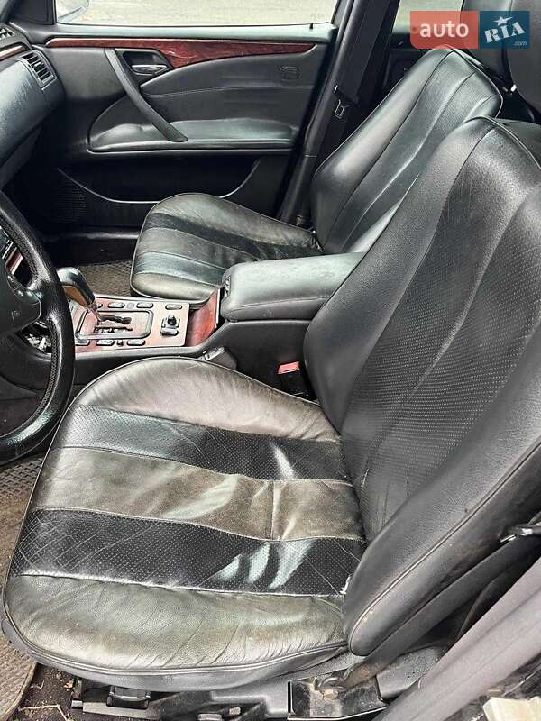 Mercedes-Benz E-Class 2000