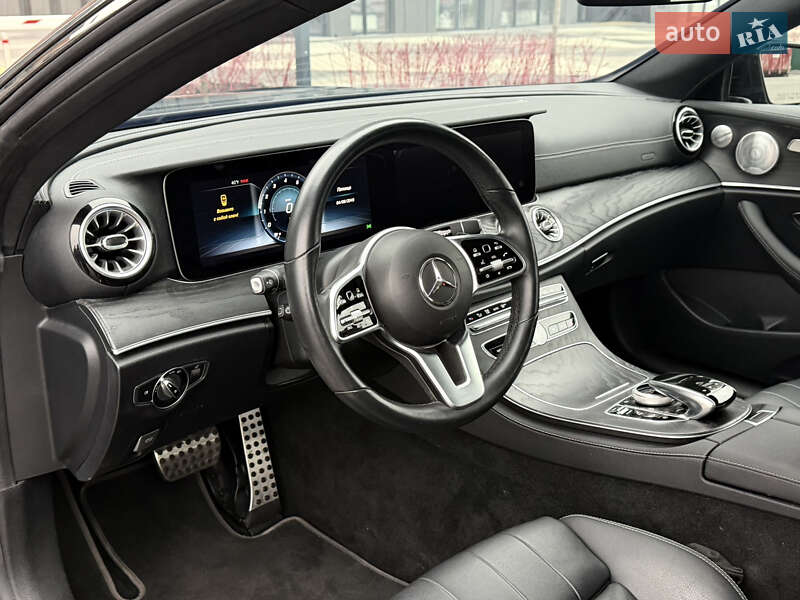 Купе Mercedes-Benz E-Class 2020 в Киеве фото 11 Купе Mercedes-Benz E-Class 2020 в Киеве