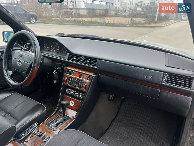 Універсал Mercedes-Benz E-Class 1993 в Богуславі