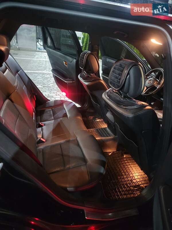 Універсал Mercedes-Benz E-Class 2014 в Звягелі