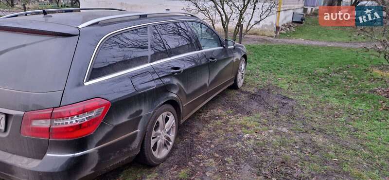 Універсал Mercedes-Benz E-Class 2010 в Андріївці
