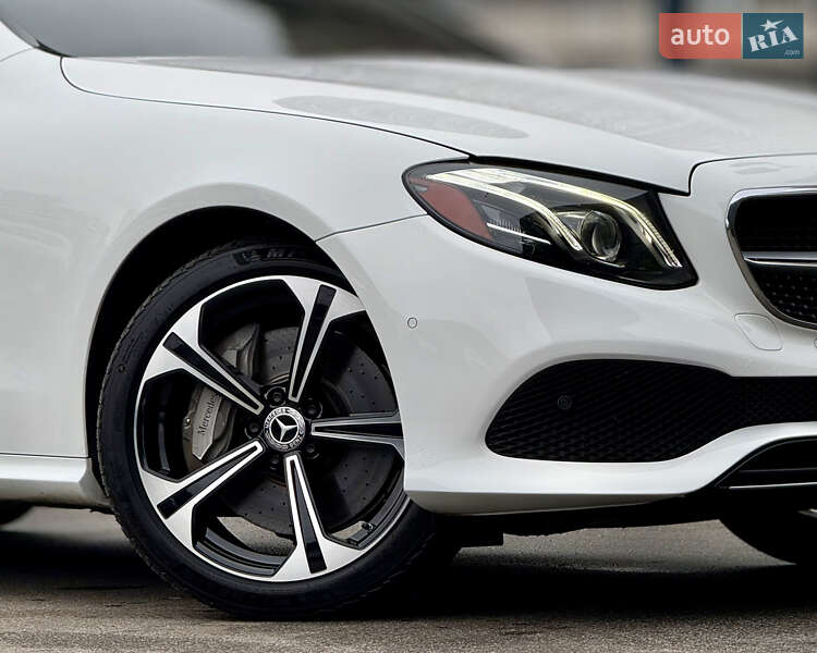 Купе Mercedes-Benz E-Class 2017 в Києві