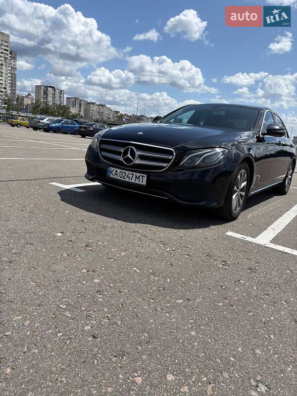 Mercedes-Benz E-Class 2016