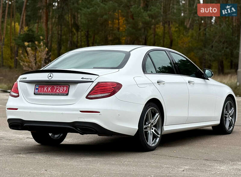 Седан Mercedes-Benz E-Class 2020 в Києві