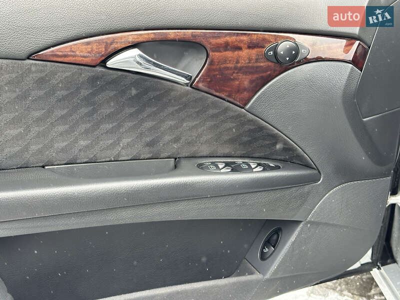 Седан Mercedes-Benz E-Class 2005 в Луцьку
