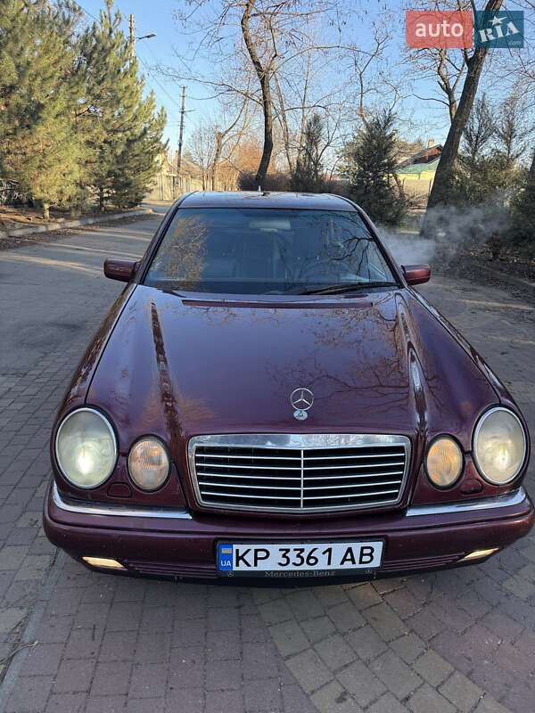 Седан Mercedes-Benz E-Class 1997 в Запорожье