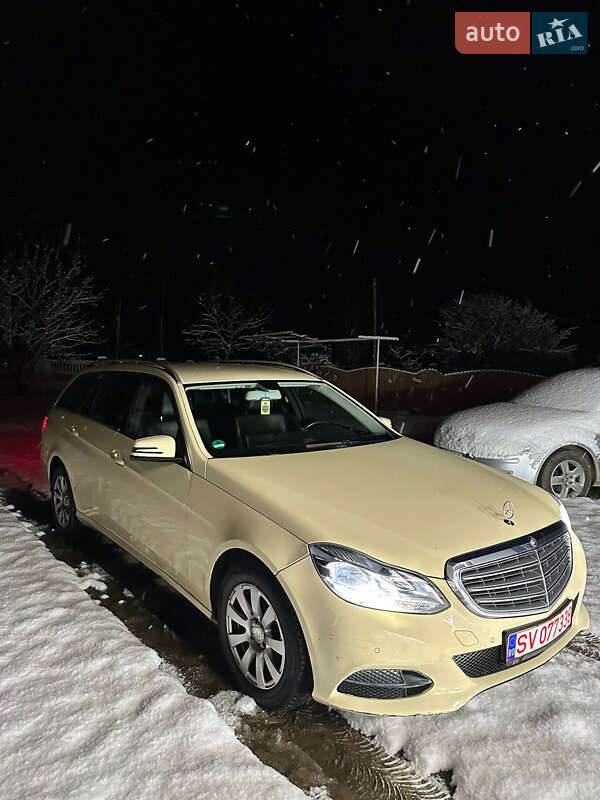 Універсал Mercedes-Benz E-Class 2016 в Чернівцях