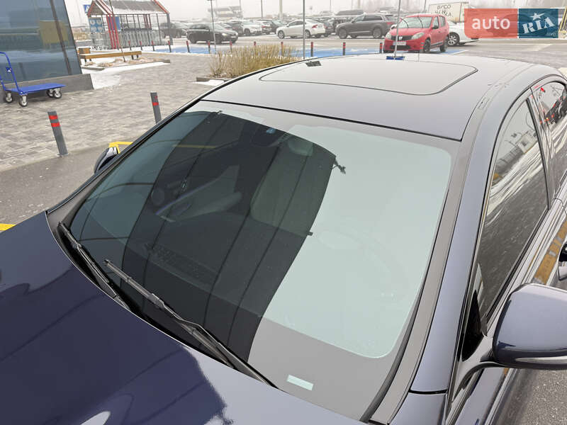 Седан Mercedes-Benz E-Class 2017 в Львові