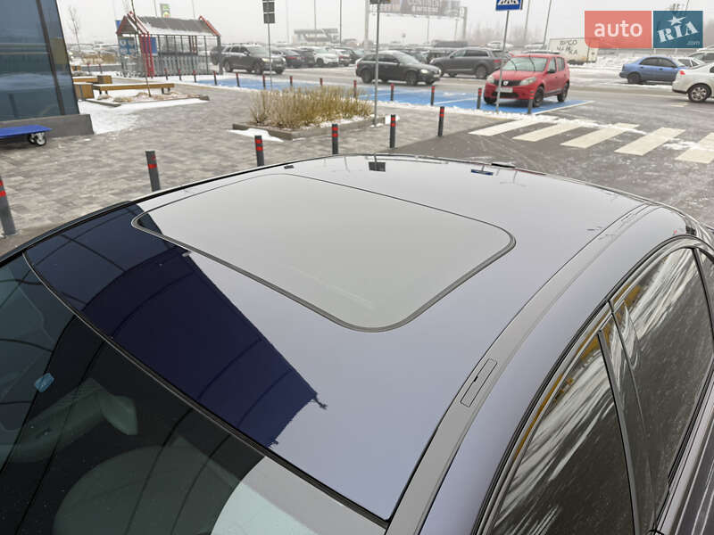 Седан Mercedes-Benz E-Class 2017 в Львові