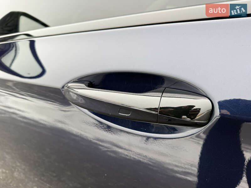 Седан Mercedes-Benz E-Class 2017 в Львові