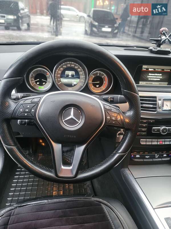 Універсал Mercedes-Benz E-Class 2014 в Звягелі