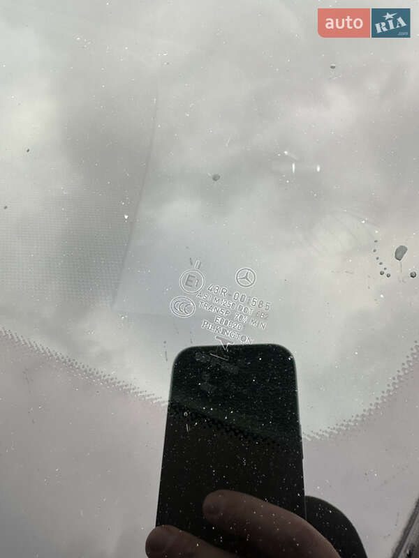 Седан Mercedes-Benz E-Class 2016 в Києві