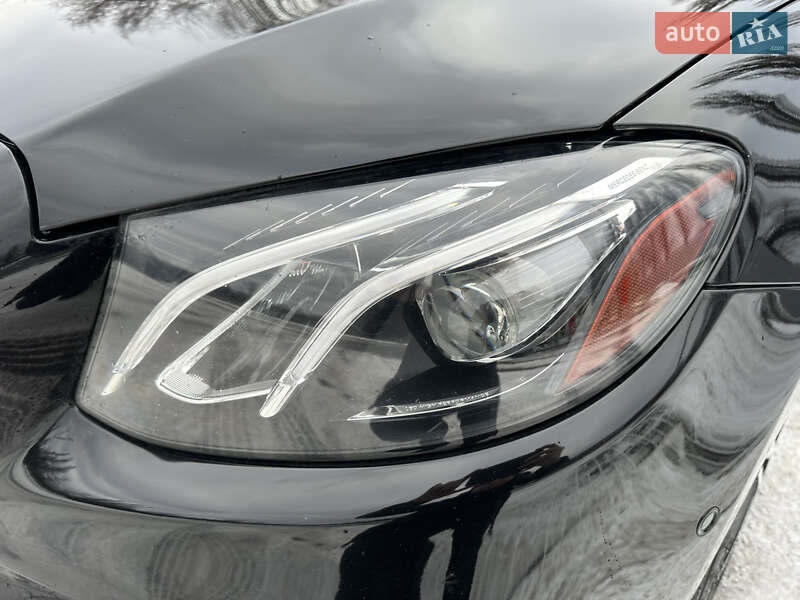 Седан Mercedes-Benz E-Class 2016 в Києві