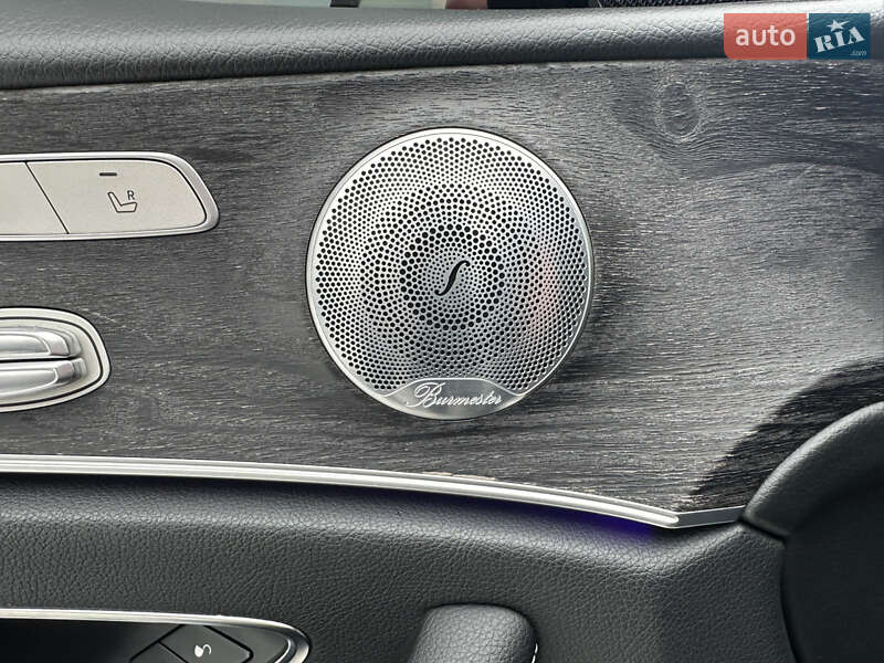 Седан Mercedes-Benz E-Class 2016 в Києві