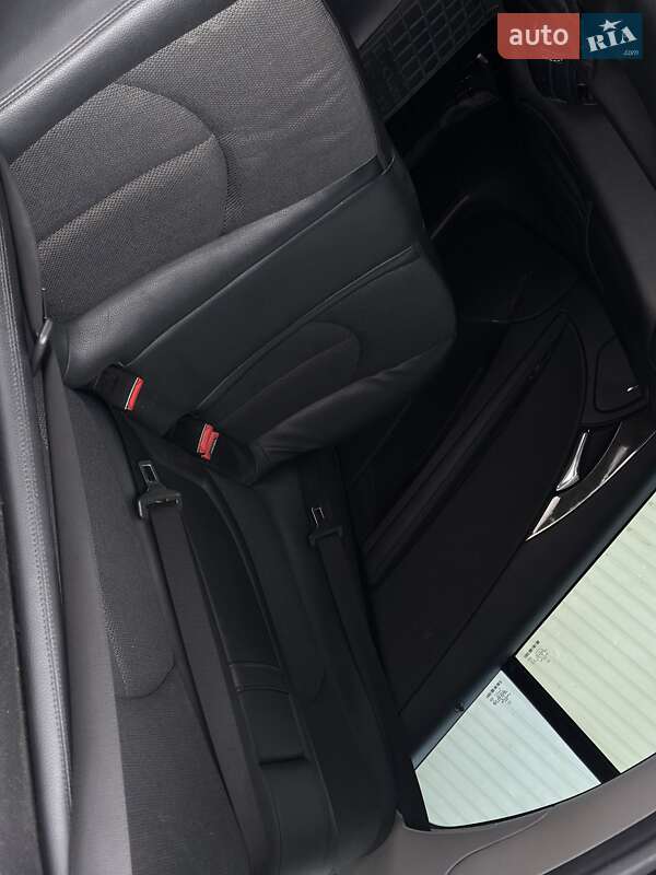 Седан Mercedes-Benz E-Class 2007 в Охтирці