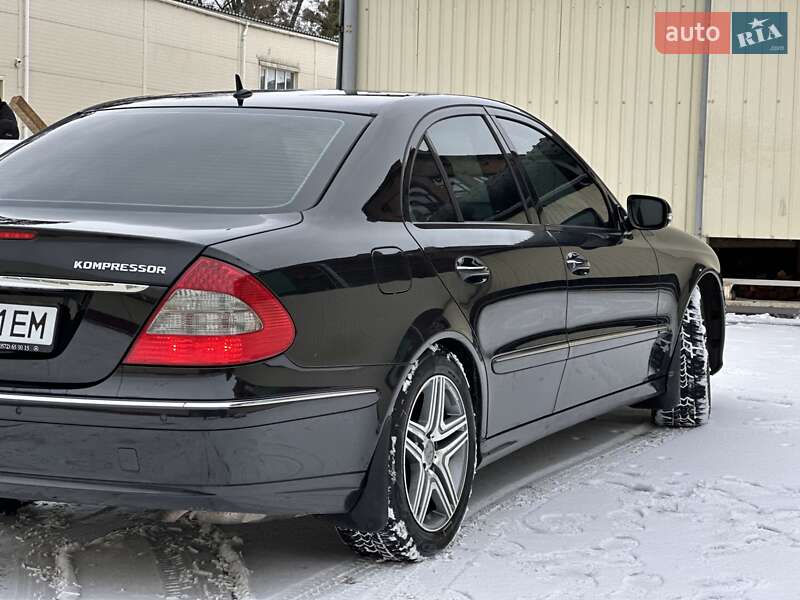 Седан Mercedes-Benz E-Class 2007 в Охтирці