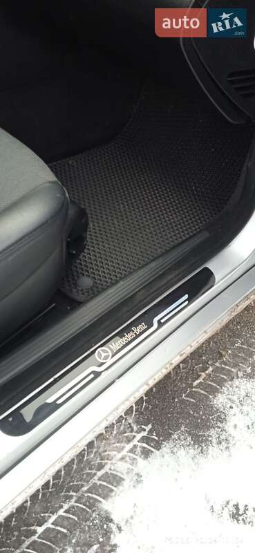 Седан Mercedes-Benz E-Class 2008 в Каменец-Подольском