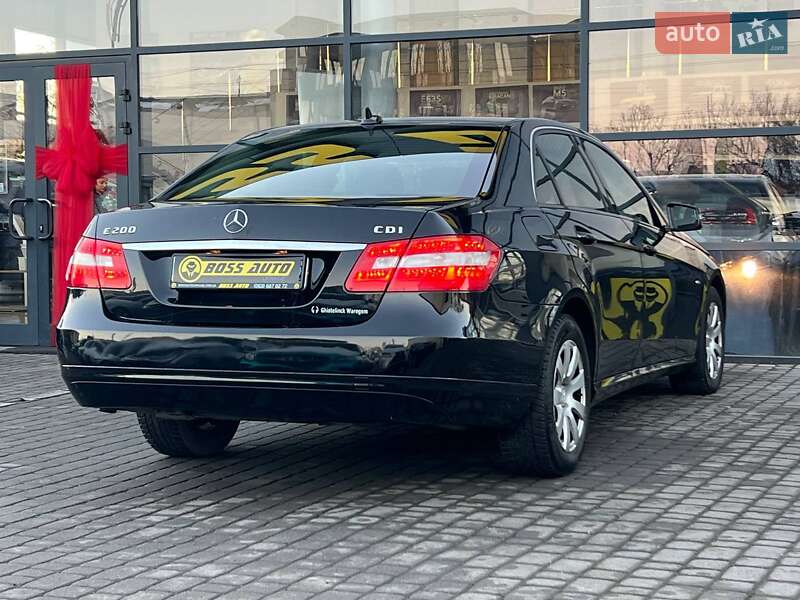 Седан Mercedes-Benz E-Class 2010 в Івано-Франківську
