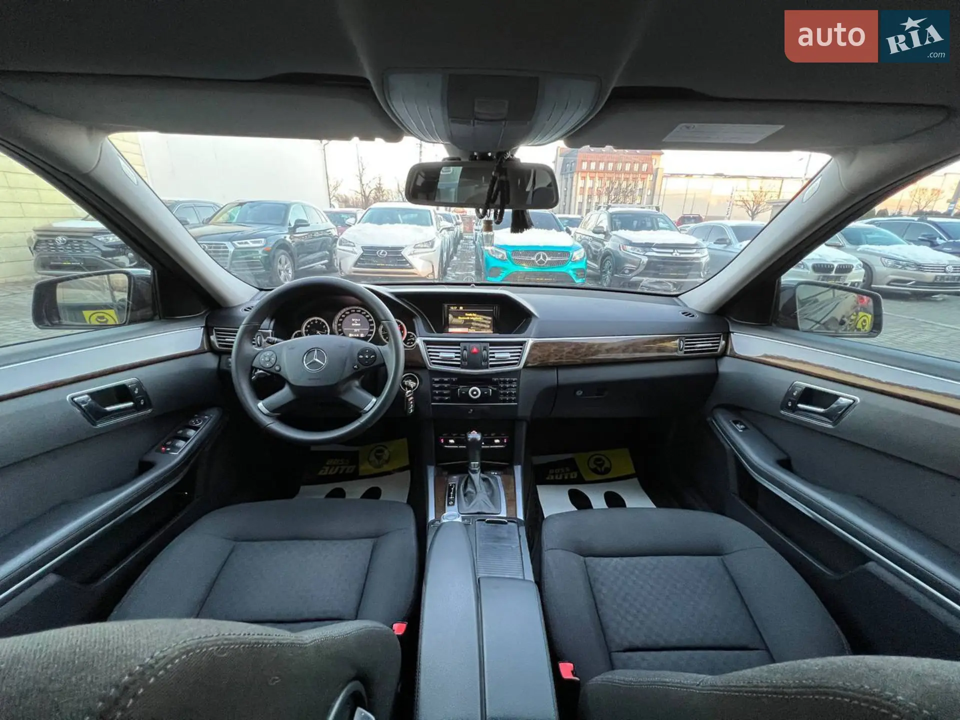 2010 Mercedes-Benz E-klasse - мініатюра 14