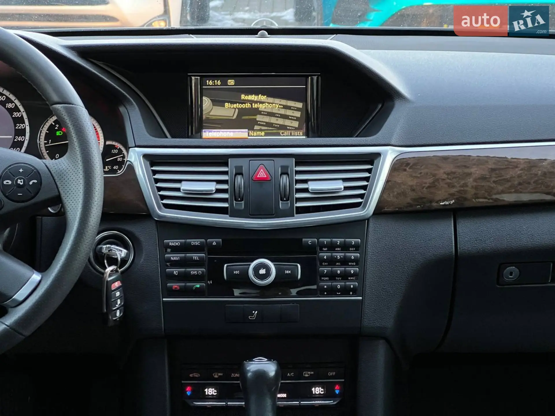 2010 Mercedes-Benz E-klasse - мініатюра 16