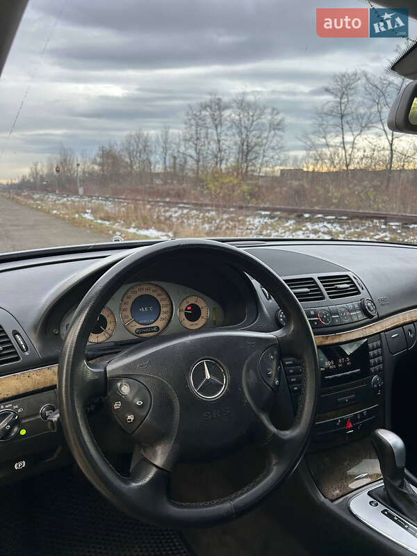 Седан Mercedes-Benz E-Class 2004 в Коломые фото 25 Седан Mercedes-Benz E-Class 2004 в Коломые