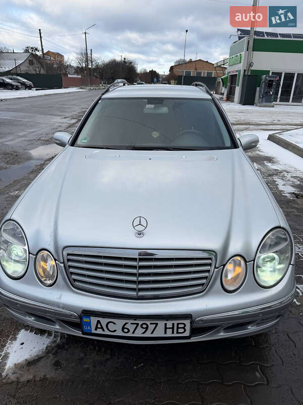 Универсал Mercedes-Benz E-Class 2005 в Нововолынске