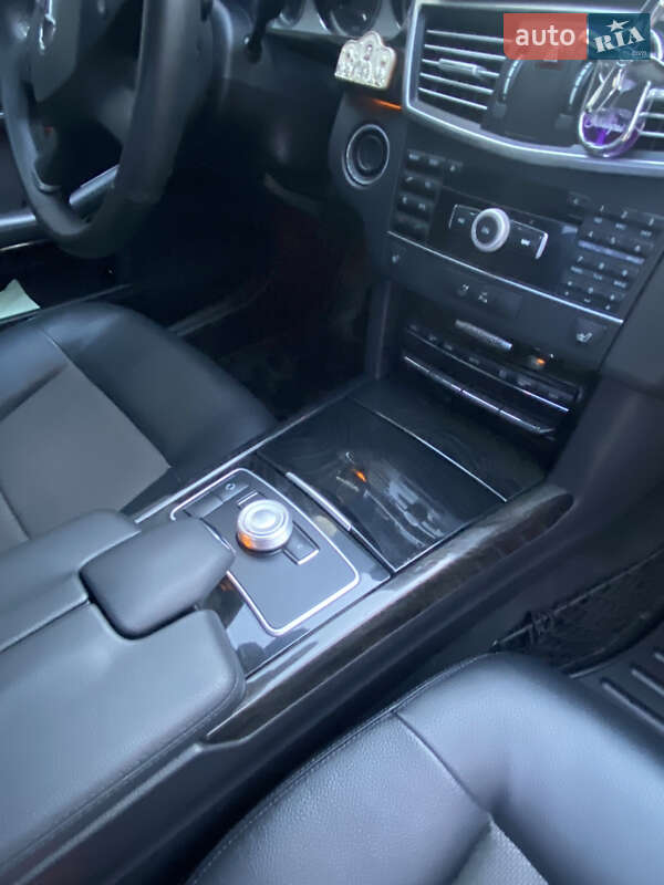 Седан Mercedes-Benz E-Class 2012 в Хмельнике