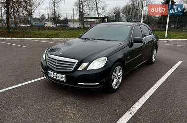 Седан Mercedes-Benz E-Class 2012 в Житомире