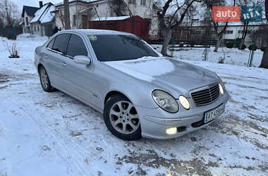 Седан Mercedes-Benz E-Class 2002 в Коломиї