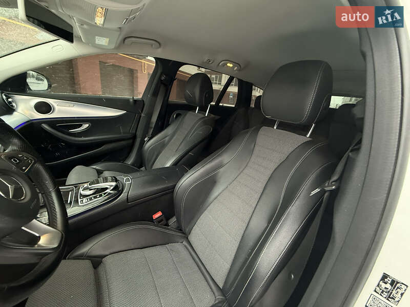 Універсал Mercedes-Benz E-Class 2017 в Івано-Франківську