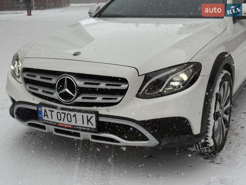 Універсал Mercedes-Benz E-Class 2017 в Івано-Франківську