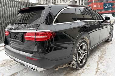 Універсал Mercedes-Benz E-Class 2017 в Києві