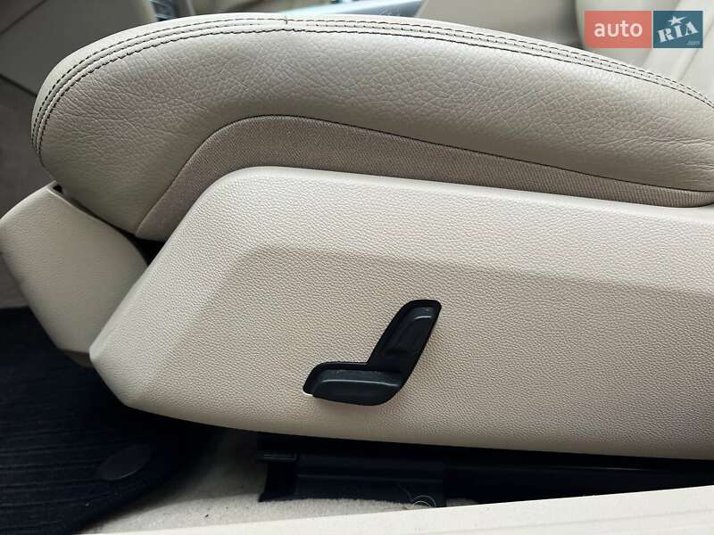 Універсал Mercedes-Benz E-Class 2014 в Києві