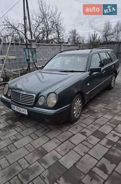 Универсал Mercedes-Benz E-Class 1998 в Ровно