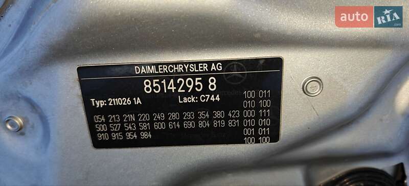 Седан Mercedes-Benz E-Class 2004 в Рівному фото 41 Седан Mercedes-Benz E-Class 2004 в Рівному