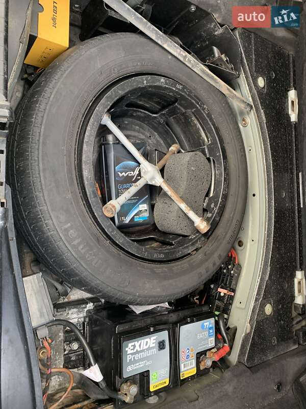 Седан Mercedes-Benz E-Class 2002 в Надвірній фото 41 Седан Mercedes-Benz E-Class 2002 в Надвірній