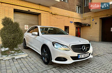 Седан Mercedes-Benz E-Class 2013 в Черновцах