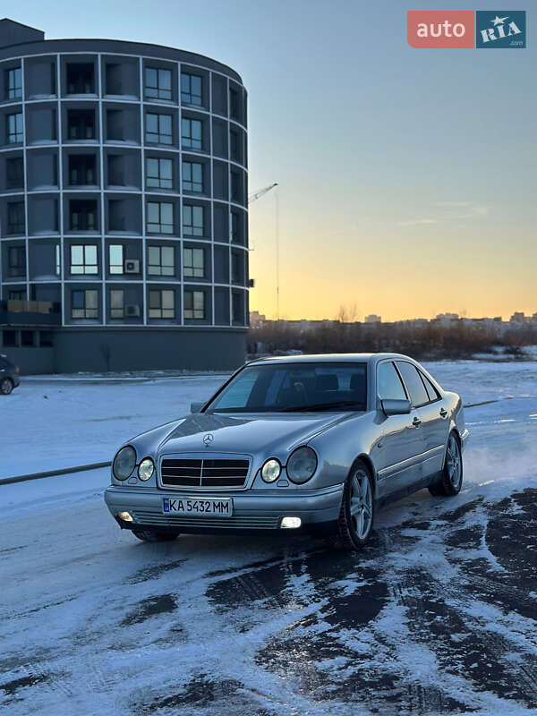 Седан Mercedes-Benz E-Class 1998 в Черкасах фото 11 Седан Mercedes-Benz E-Class 1998 в Черкасах