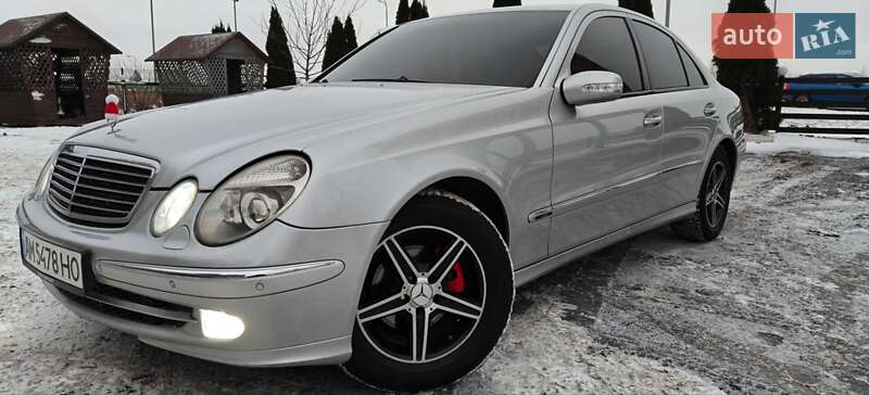 Седан Mercedes-Benz E-Class 2004 в Рівному фото 58 Седан Mercedes-Benz E-Class 2004 в Рівному