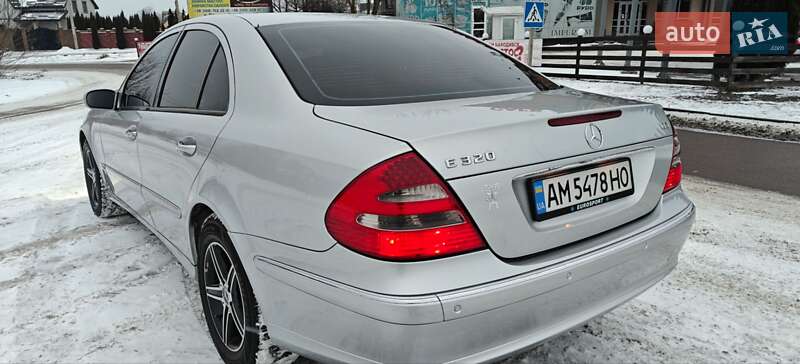 Седан Mercedes-Benz E-Class 2004 в Рівному фото 63 Седан Mercedes-Benz E-Class 2004 в Рівному