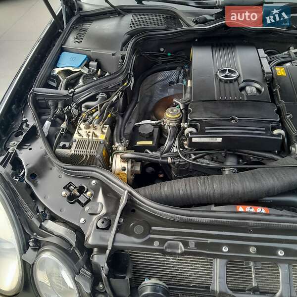 Седан Mercedes-Benz E-Class 2005 в Бердичеві