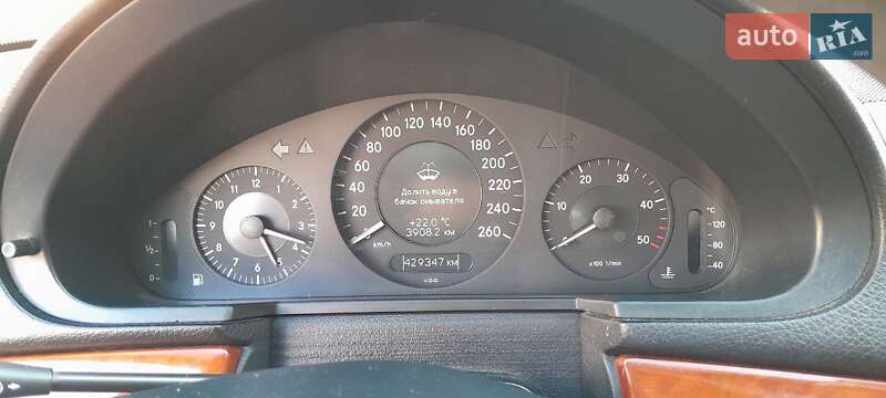 Седан Mercedes-Benz E-Class 2006 в Звягелі