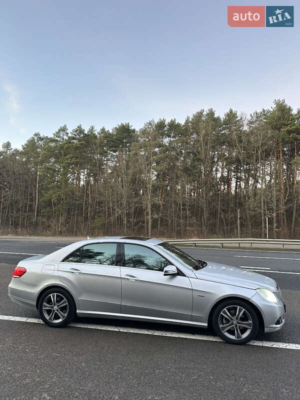 Седан Mercedes-Benz E-Class 2009 в Ковелі фото 5 Седан Mercedes-Benz E-Class 2009 в Ковелі