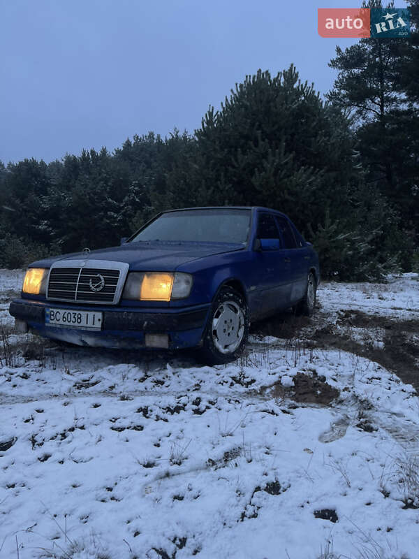 Mercedes-Benz E-Class 1987 Mercedes-Benz E-Class 1987