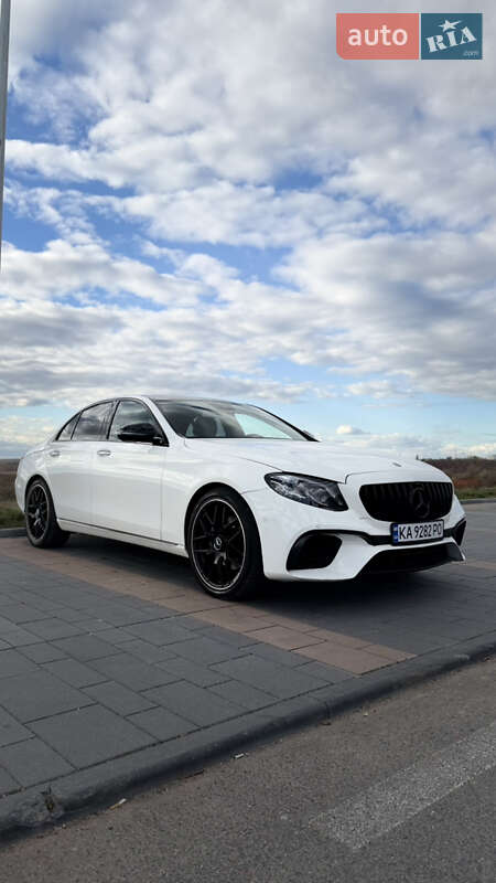 Седан Mercedes-Benz E-Class 2018 в Одессе